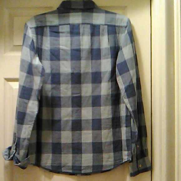 Nwt Men'sLong sleeve plaid shirt (S) - Picture 7 of 8
